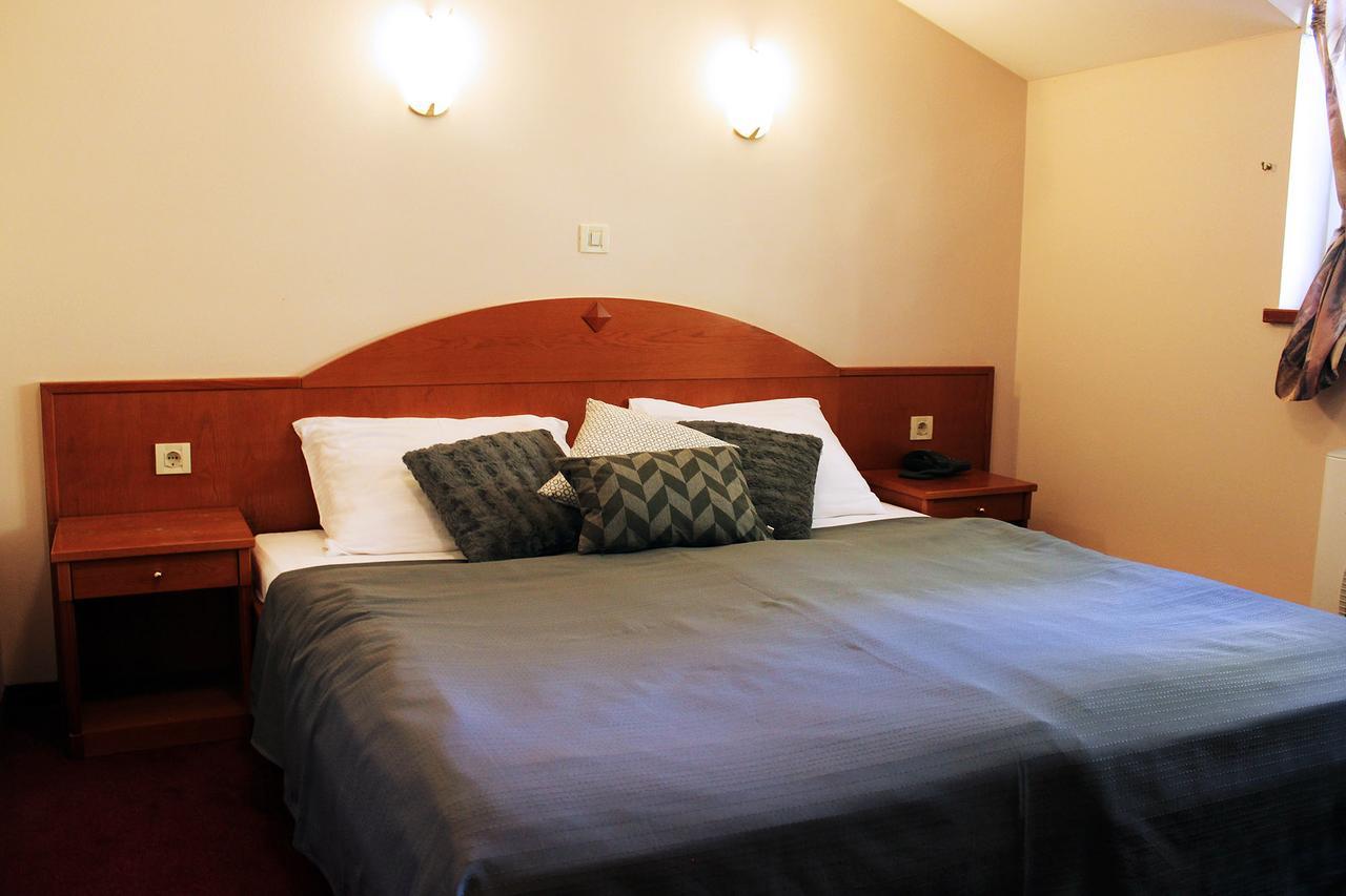 Hotel Lagus Gornji Kneginec المظهر الخارجي الصورة