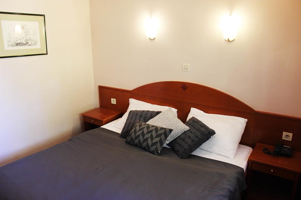 Hotel Lagus Gornji Kneginec المظهر الخارجي الصورة